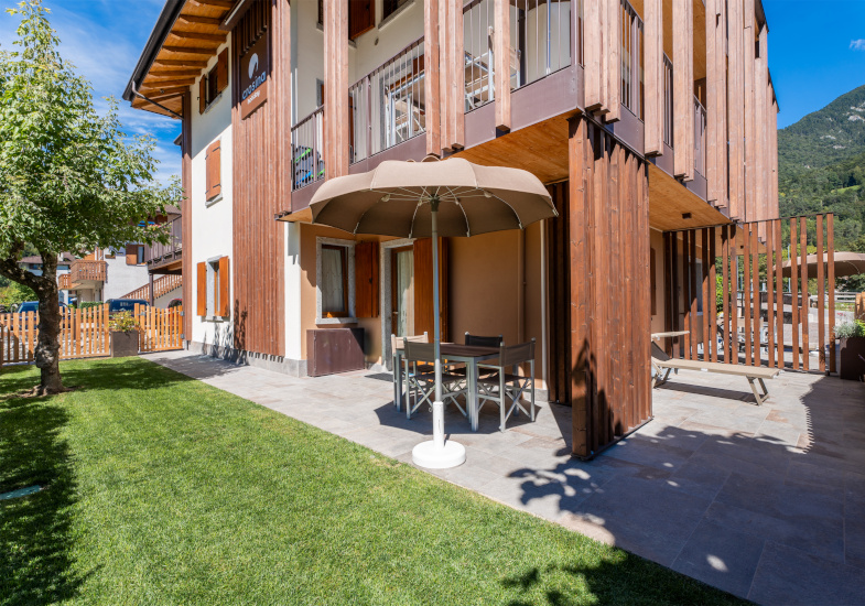 Lucia Garden - appartamento per famiglie con giardino in Val di Ledro in Trentino