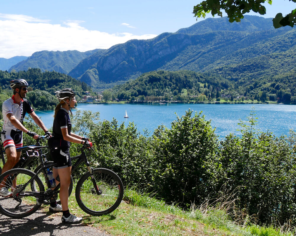 Special Offer Bike at Lake Ledro