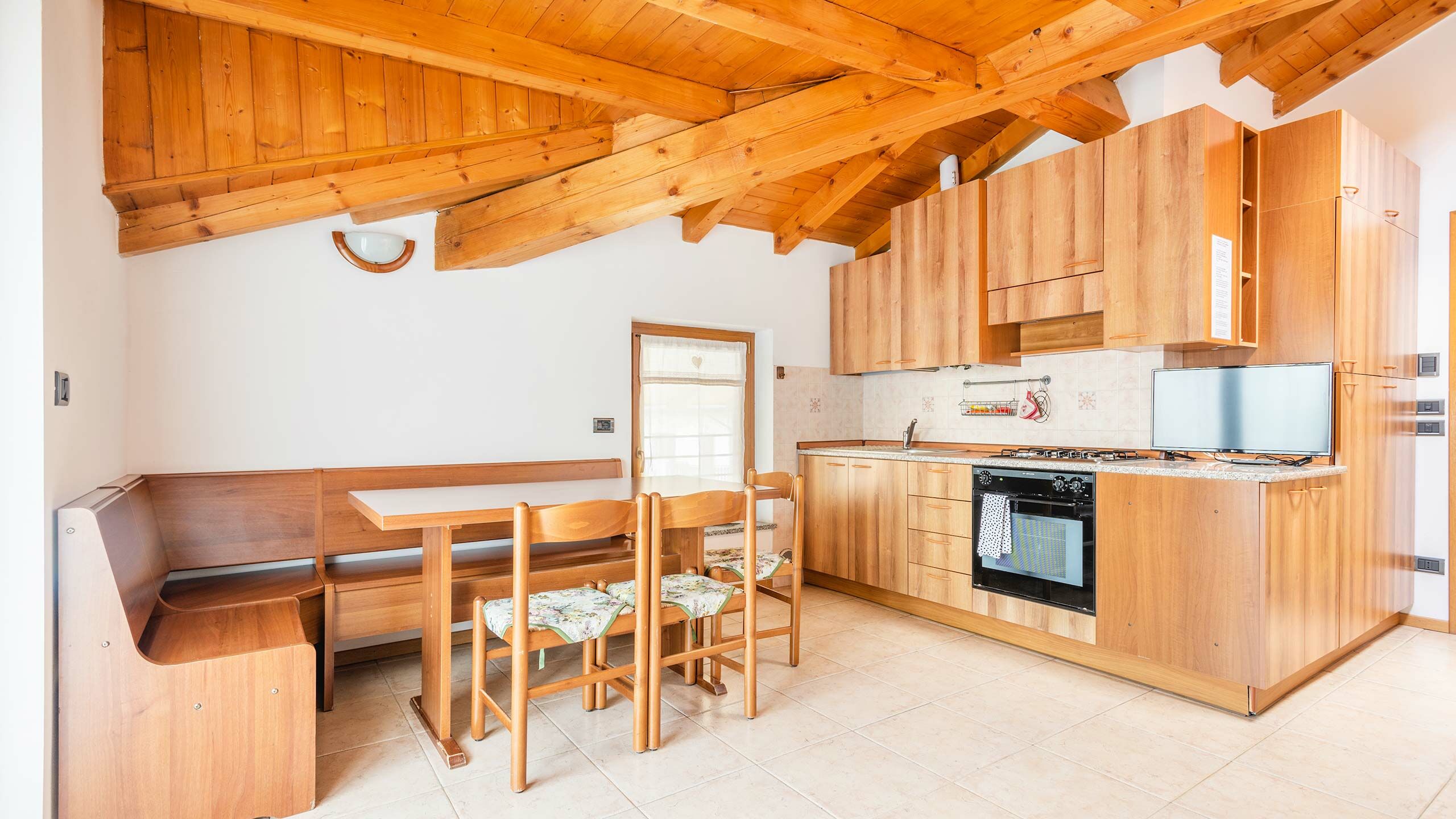 Crosina Holiday – Ferienwohnungen in der Nähe des Ledrosees im Trentino für einen Paar- oder Familienurlaub Willkommen in der Casa Al Ponte 